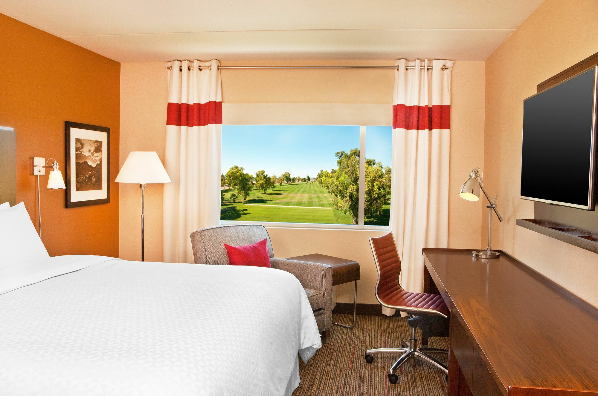 Four Points By Sheraton At Phoenix Mesa Gateway Airport Bagian luar foto